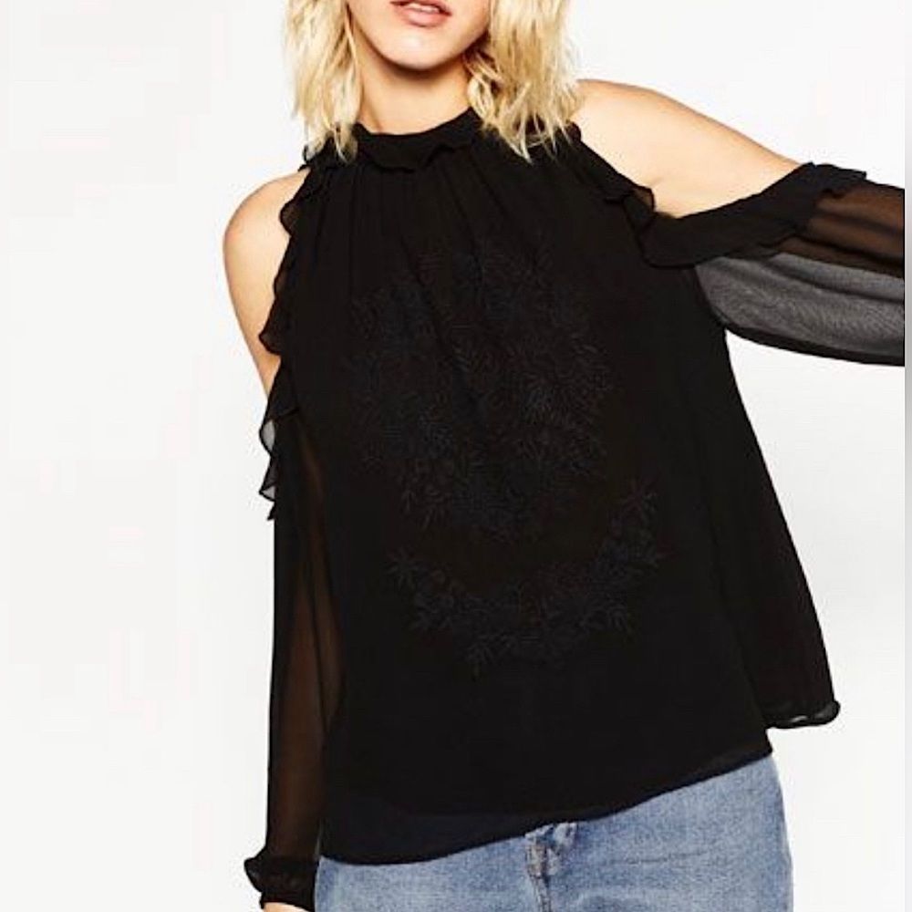 Zara Romantic Cold Shoulder Embroidered Chiffon Ruffle Top Sz. Medium